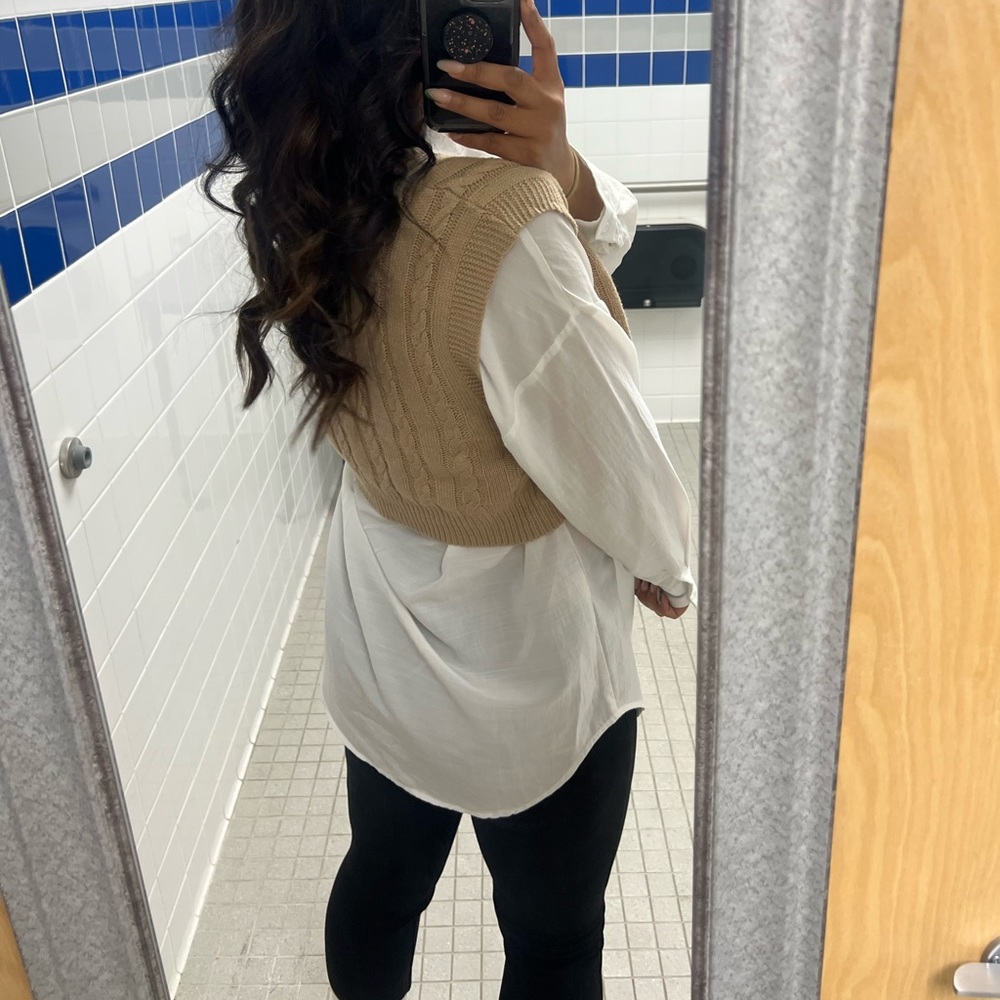 Amazon Oversized Small Button Down White Shirt - image 2